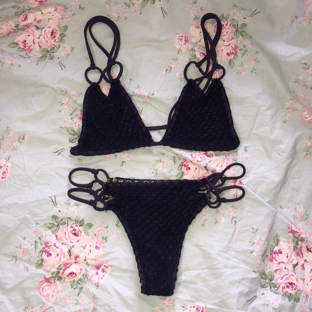 Acacia Blackberry Crochet Kekaha and Molokini Set